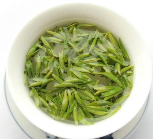 喝竹叶青茶有什么好处，盘点竹叶青茶的七大功效