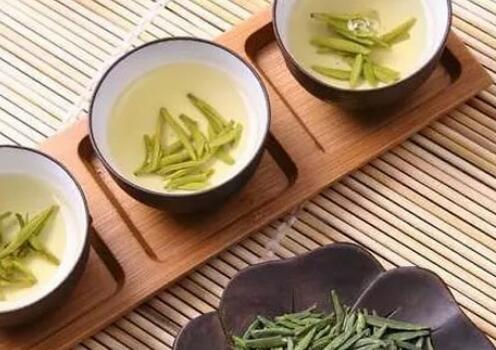 竹叶青可以煮着喝吗 竹叶青和蒙顶甘露哪个好