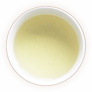 开化龙顶：三绿：干茶色绿，汤水清绿，叶底鲜绿