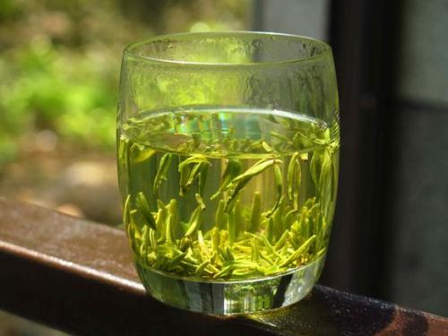 喝开化龙顶茶有什么好处，盘点开化龙顶茶的七大功效
