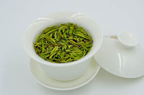 英山云雾茶的功效 英山云雾茶能美容护肤和减肥瘦身吗