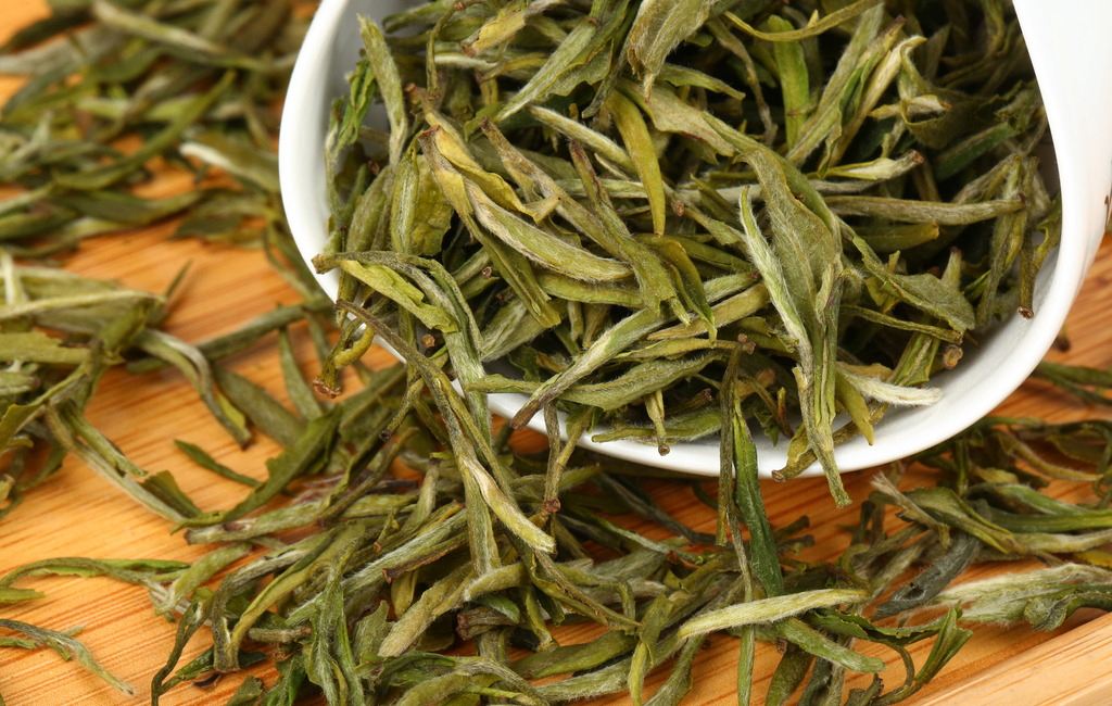 喝天山绿茶对身体有什么好处