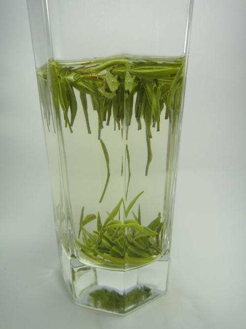 喝天山绿茶有什么好处，盘点天山绿茶的八大功效