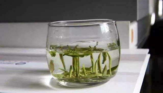 喝井冈翠绿茶有什么好处，盘点井冈翠绿茶的八大功效