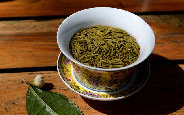 喝宝顶绿茶有什么好处，盘点宝顶绿茶的八大功效