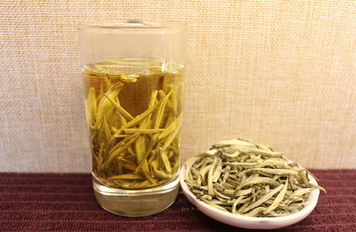 茶叶黄竹白毫的作用与禁忌