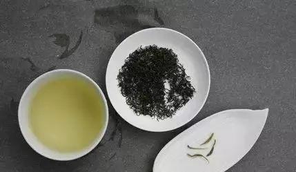 喝上饶白眉茶对身体有什么好处