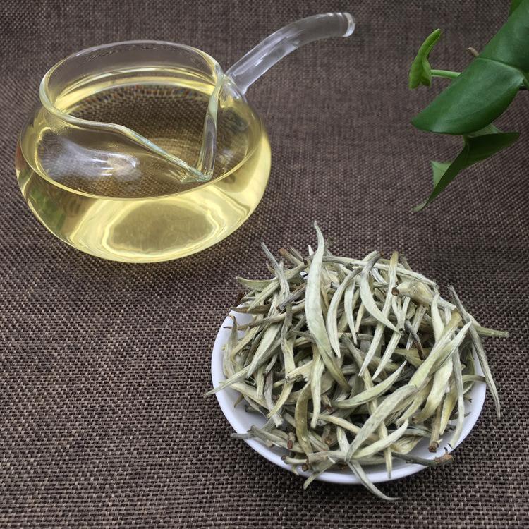 喝云南白毫茶有什么好处，盘点云南白毫茶的八大功效
