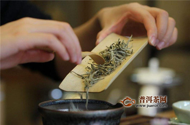 霍山黄芽用多少度的水？最好在80度左右！