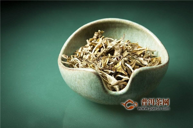 新白茶的冲泡方法和品尝技巧