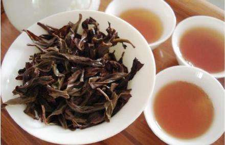 铁罗汉茶的功效与作用 铁罗汉茶属于什么茶