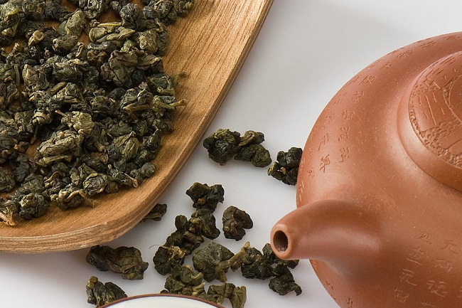 冻顶乌龙茶属于什么茶 冻顶乌龙茶好喝吗