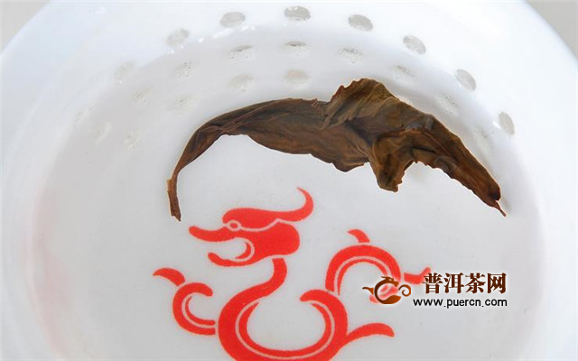 武夷水仙冲泡方法，这样泡回甘久久！