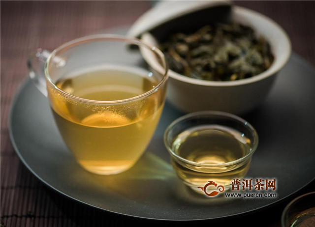 阿里山乌龙茶冲泡方法，讲究三分茶七分泡！