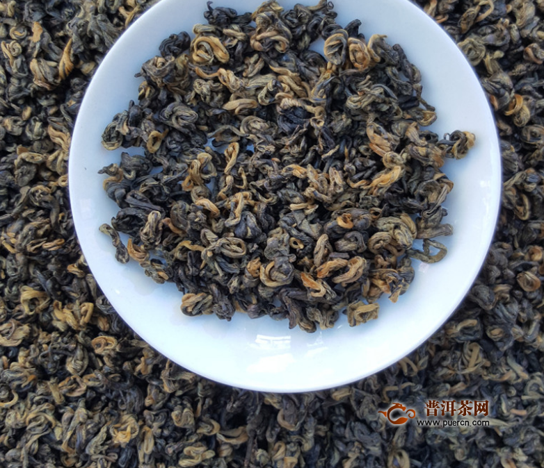 奶茶用什么红茶比较好，阿萨姆红茶、锡兰红茶