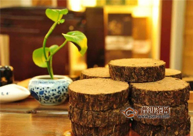 千两茶和百两茶的区别，最大区别就是重量不同！