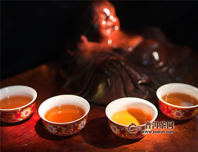 华莱健黑茶天尖茶功效，长期饮用有保健养生的功效！