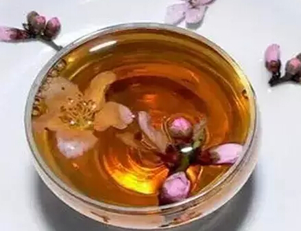 桃花泡水喝的方法 能减肥吗