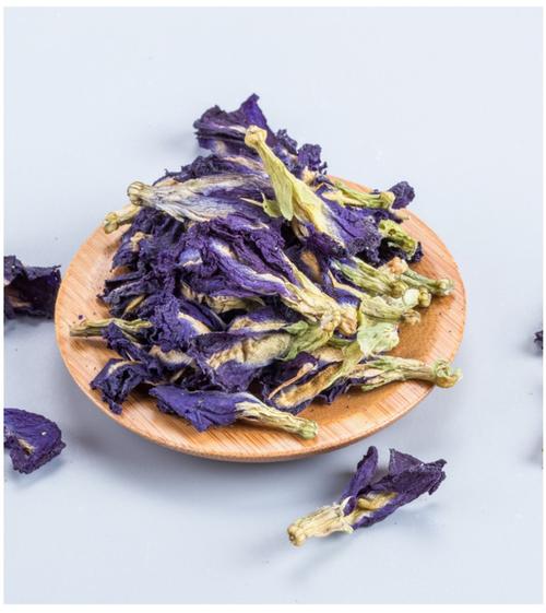 蓝蝴蝶花茶怎么冲泡 蓝蝴蝶花茶的搭配方法
