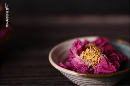 芍药花茶的功效与作用 芍药花茶的禁忌与副作用