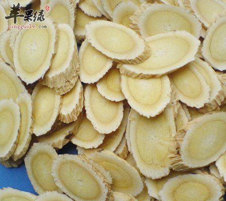 黄芪泡水喝有什么功效