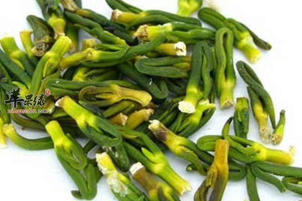 莲子心泡水的作用以及具体步骤