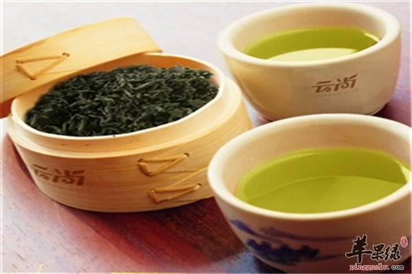 杜仲茶怎么喝好 哪些人是禁忌
