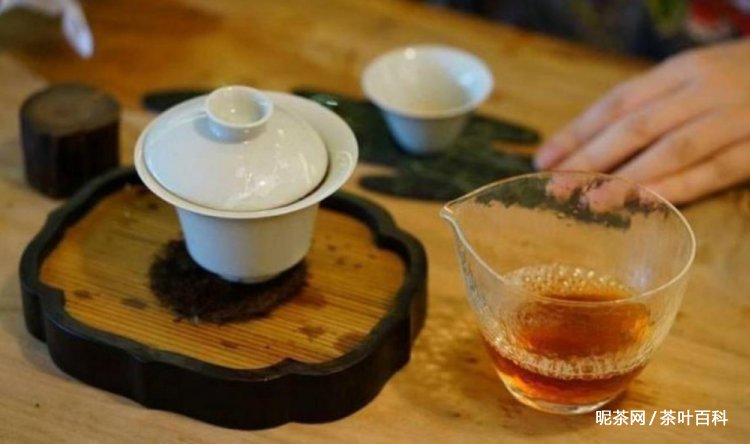 喝茶的礼仪叩手礼三种