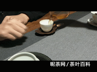 喝茶的礼仪叩手礼三种