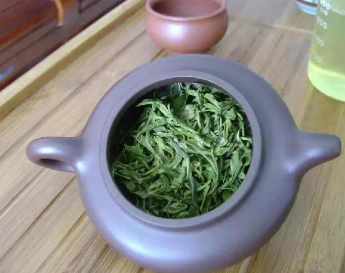 桂平西山茶的功效与作用 桂平西山茶多少钱一斤