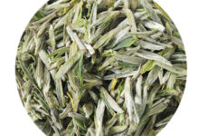 敬亭绿雪：形似雀舌露白毫，翠绿匀嫩香气高，滋味醇和沁肺腑，沸泉明瓷雪花飘-茗扬网