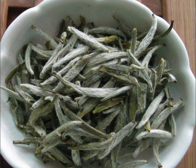 喝黄竹白毫茶对身体有什么好处