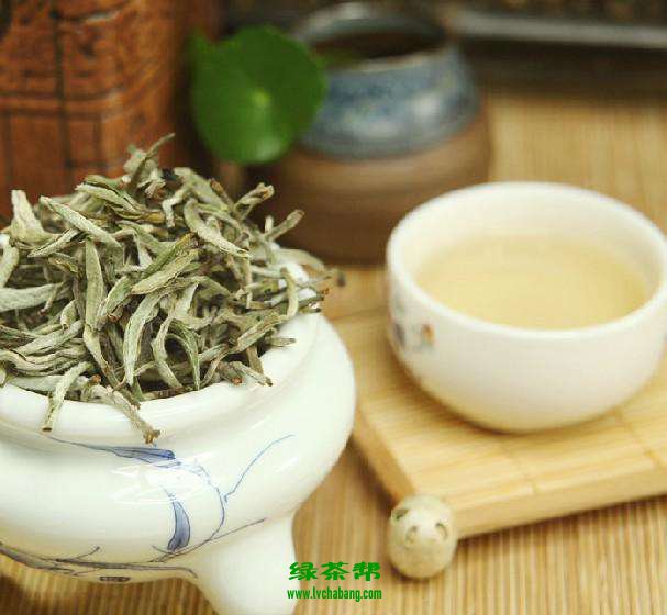 黄竹白毫怎么挑选 黄竹白毫的辨别方法
