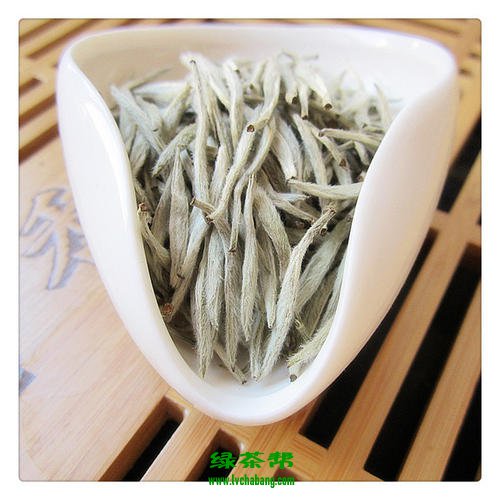 黄竹白毫怎么挑选 黄竹白毫的辨别方法
