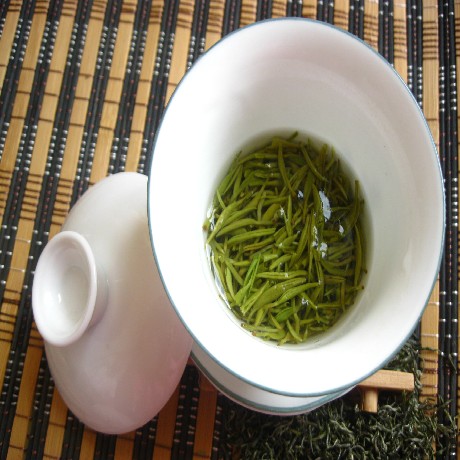 狗牯脑茶的功效与禁忌事项