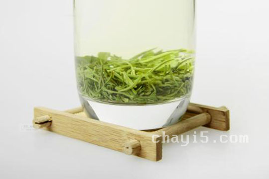 狗牯脑茶的功效与作用 狗牯脑茶什么时候喝最好
