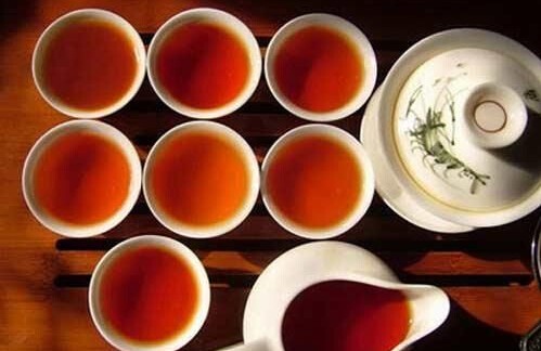 普洱茶和大吉岭红茶功效与作用的区别