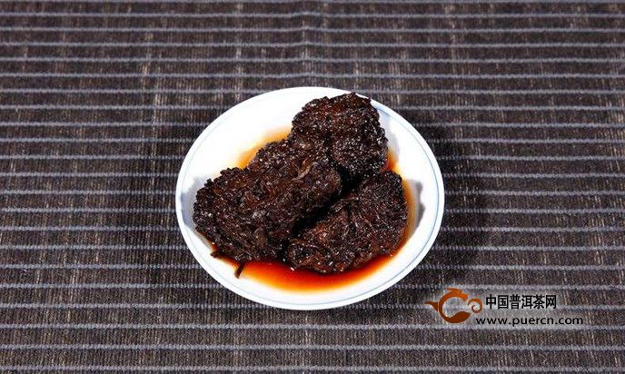 如何选购老茶头