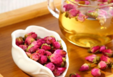 痛经的女性可不可以喝玫瑰花茶-茗扬网