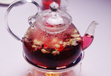 洛神花茶泡开后水很红能喝吗 喝了会拉肚子吗-茗扬网