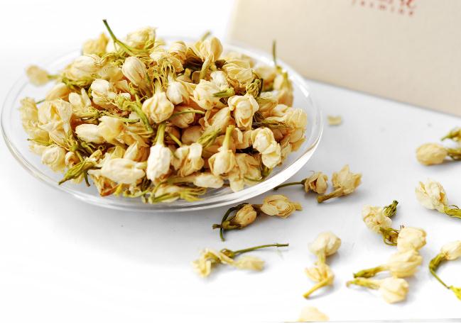 百合花茶的功效及特点