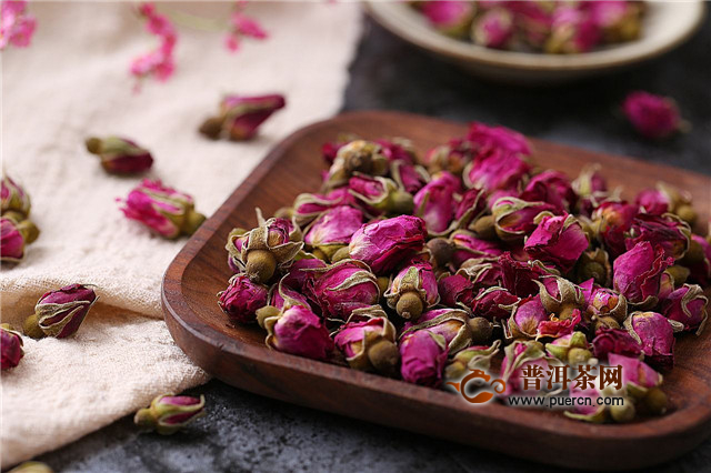 月季花茶有什么功效？能预防月经不调