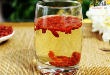 哪些人不能喝枸杞子泡水-茗扬网