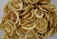 柠檬片泡水的正确泡法？柠檬片泡水注意事项-茗扬网