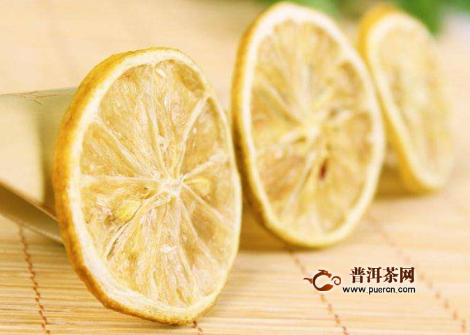 柠檬片泡水的正确泡法？柠檬片泡水注意事项