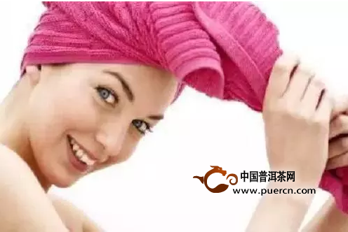 茶叶妙用：茶水洗头洗脸洗脚，青春常在不老